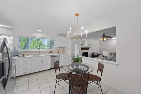 1203 Foxview Ter, Ballwin, MO 63011 photo 15