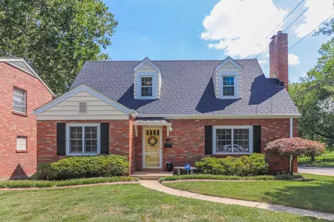 9426 White Ave, Saint Louis, MO 63144