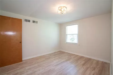 Bedroom - 229 Hilltop Rd, Ellisville, MO 63011 photo 4 of 5