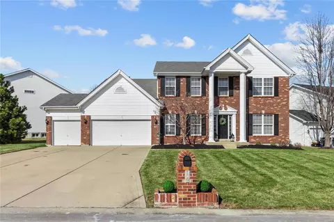 14 The Crossings Ct, O'fallon, MO 63366