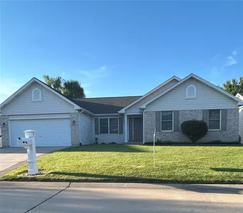 9 Boschert Creek Dr, Saint Peters, MO 63376