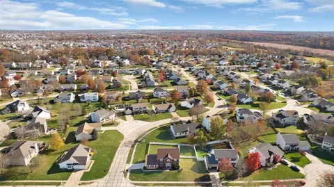View/Area - 2 Sparrow Ct, O'fallon, MO 63368 photo 4 of 5