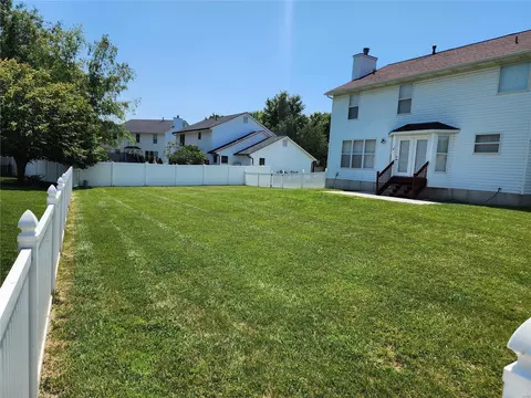 Exterior - 2 Sparrow Ct, O'fallon, MO 63368 photo 3 of 5