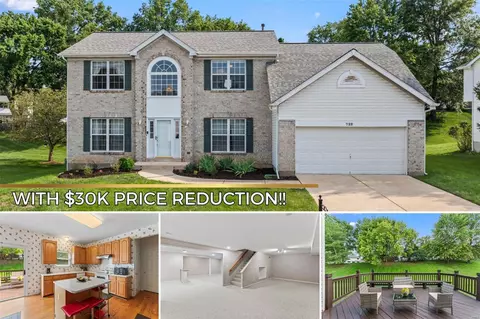 722 Castle Pines Dr, Ballwin, MO 63021