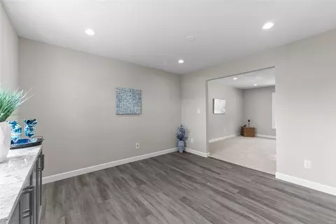 Living - 439 Sorrento Dr, Ballwin, MO 63021 photo 3 of 6