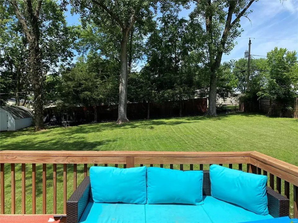 867 Starlight Dr, Saint Charles, MO 63304 4 Photos Movoto