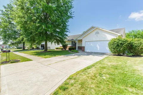 Exterior - 2653 Breezy Point Ln, O'fallon, MO 63368 photo 2 of 6
