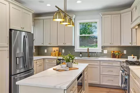 7742 Jerome Ave, Saint Louis, MO 63143 photo 2