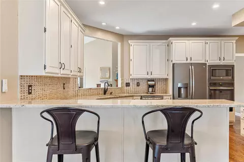 Kitchen - 97 Gillette Circle Pass, Weldon Spring, MO 63304 photo 3 of 7