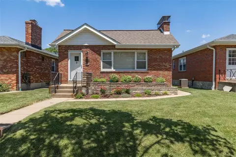 6053 Sutherland Ave, Saint Louis, MO 63109