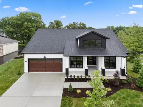 495 Brightfield Trl, Ballwin, MO 63021
