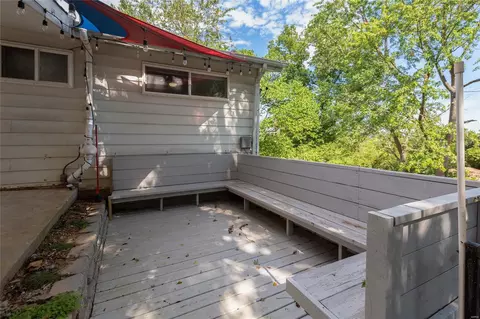 405 Orchard Ave, Ballwin, MO 63021 photo 17