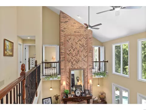 Entry Way - 2203 Devonsbrook Dr, Chesterfield, MO 63005 photo 5 of 5