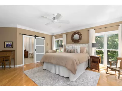Bedroom - 2203 Devonsbrook Dr, Chesterfield, MO 63005 photo 2 of 6