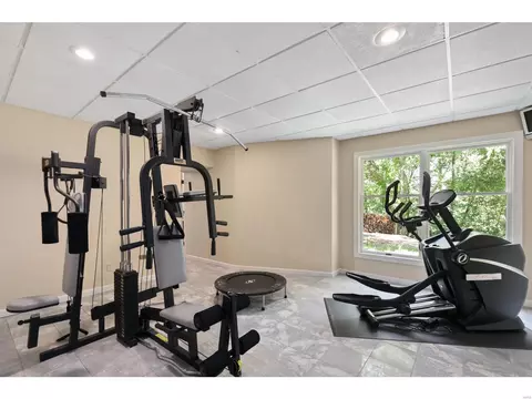Other - 2203 Devonsbrook Dr, Chesterfield, MO 63005 photo 9 of 12