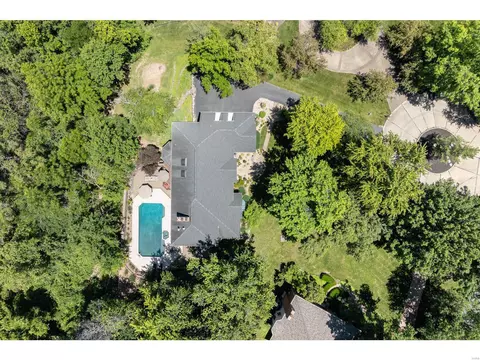 View/Area - 2203 Devonsbrook Dr, Chesterfield, MO 63005 photo 3 of 3