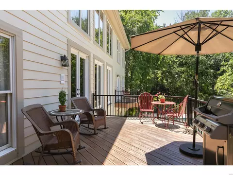 Exterior - 2203 Devonsbrook Dr, Chesterfield, MO 63005 photo 12 of 16
