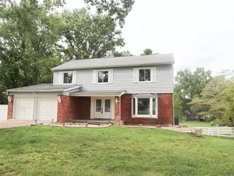 2009 New Jamestown Rd, Saint Louis, MO 63138