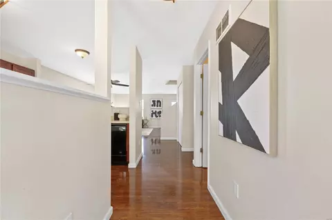 Entry Way - 718 Rabbit Run Dr, O'fallon, MO 63366 photo 1 of 3