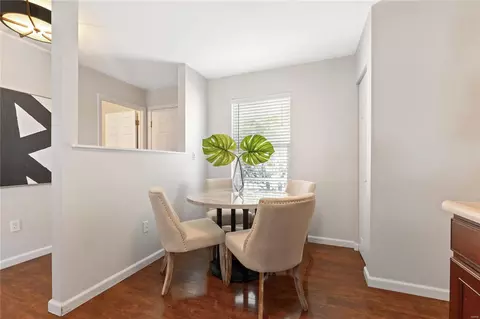 Dining - 718 Rabbit Run Dr, O'fallon, MO 63366 photo 1 of 2