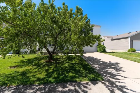 Exterior - 718 Rabbit Run Dr, O'fallon, MO 63366 photo 7 of 7