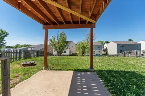 Exterior - 718 Rabbit Run Dr, O'fallon, MO 63366 photo 3 of 7