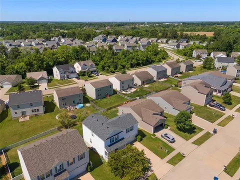 View/Area - 718 Rabbit Run Dr, O'fallon, MO 63366 photo 5 of 5