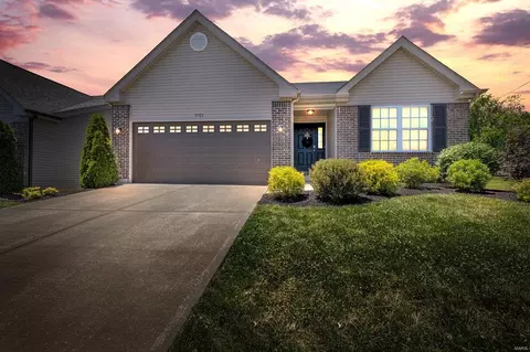9503 Forman View Dr, Saint Louis, MO 63123