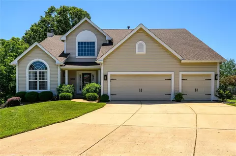 16210 Lakeshore Meadows Ct, Wildwood, MO 63038