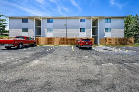 102 Lemans Ct #102, Lake Saint Louis, MO 63367