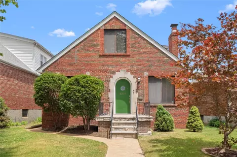 5309 Reber Pl, Saint Louis, MO 63139