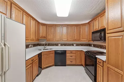 Kitchen - 2 Forest View Dr, O'fallon, MO 63366 photo 1 of 3
