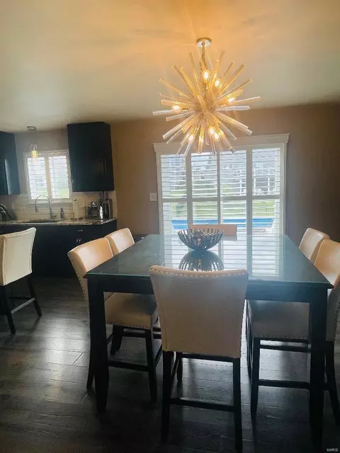 Dining - 307 Wild River Ct, O'fallon, MO 63366 photo 3 of 3