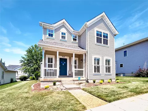 707 Red Hawk Pl, O'fallon, MO 63368