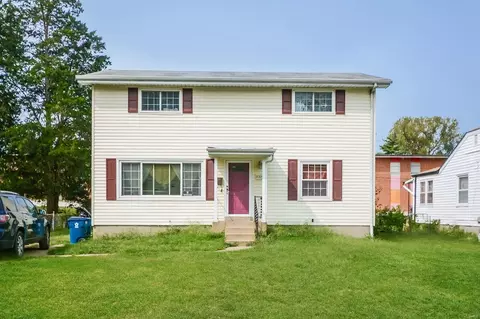 6305 Abbott Dr, Saint Louis, MO 63134
