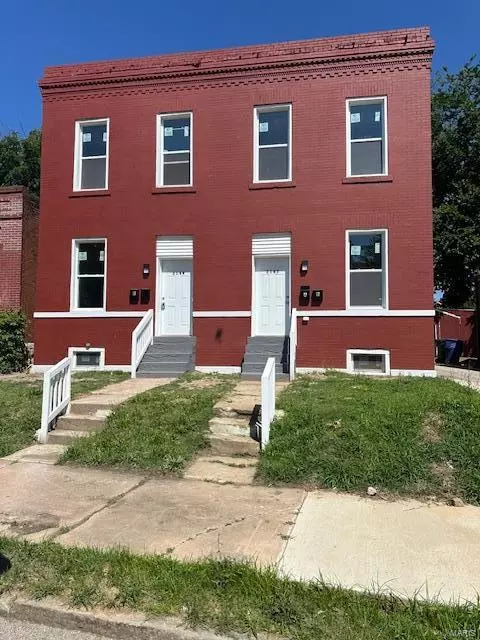 2147 Linton, Saint Louis, MO 63107