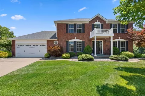 282 Spring Dr, Saint Charles, MO 63303