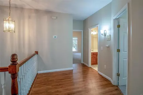 Entry Way - 11 New Haven Ct, Weldon Spring, MO 63304 photo 3 of 8