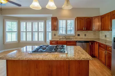 Kitchen - 11 New Haven Ct, Weldon Spring, MO 63304 photo 1 of 3