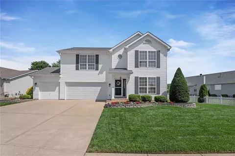 446 Appaloosa Trl, Saint Peters, MO 63376