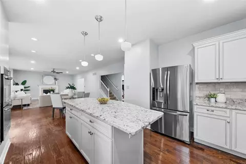 Kitchen - 46 Coalter Ridge Ct, O'fallon, MO 63368 photo 5 of 6