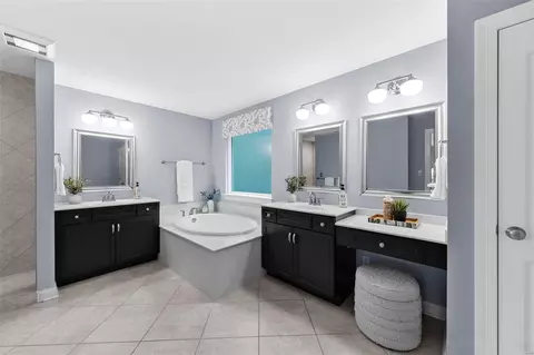 Bath - 46 Coalter Ridge Ct, O'fallon, MO 63368 photo 3 of 6