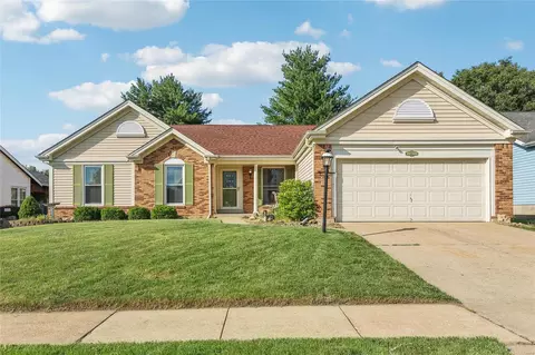 4254 Chaste St, Florissant, MO 63034