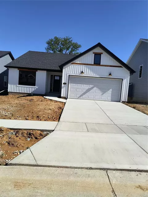 113 Sommerset Ct, O'fallon, MO 63367