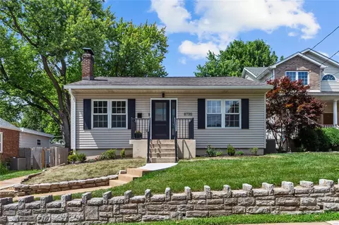 8735 Rosalie Ave, Brentwood, MO 63144