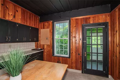 Kitchen - 7212 Devonshire Ave, Saint Louis, MO 63119 photo 3 of 3