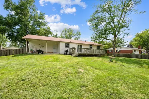 Exterior - 109 Timka Dr, Ballwin, MO 63011 photo 3 of 4