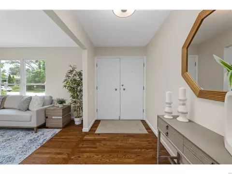 Entry Way - 323 Shady Meadows Dr, Ballwin, MO 63011 photo 1 of 1