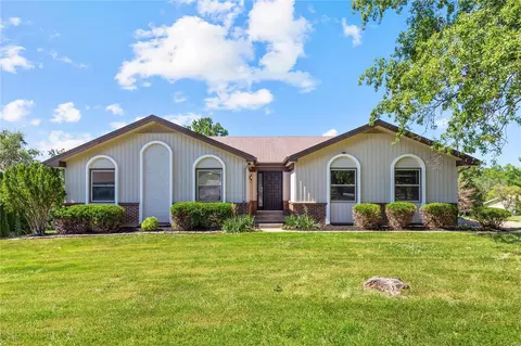 173 Rue Grand Dr, Lake Saint Louis, MO 63367