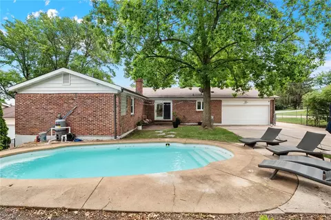 703 Dutch Mill Dr, Ballwin, MO 63011 photo 43